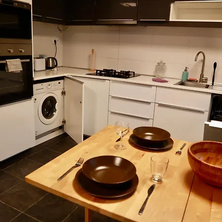 Apartment Family Cozy Metro Access Prague