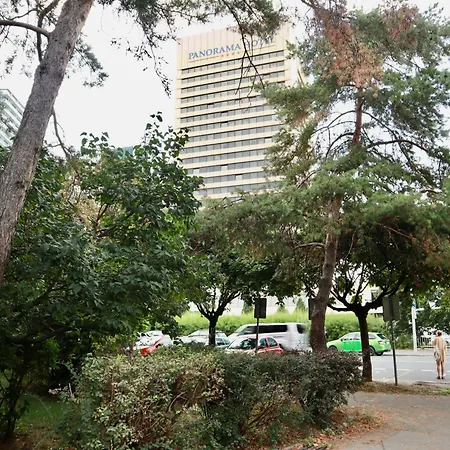 Apartament Family Cozy Metro Access Praga